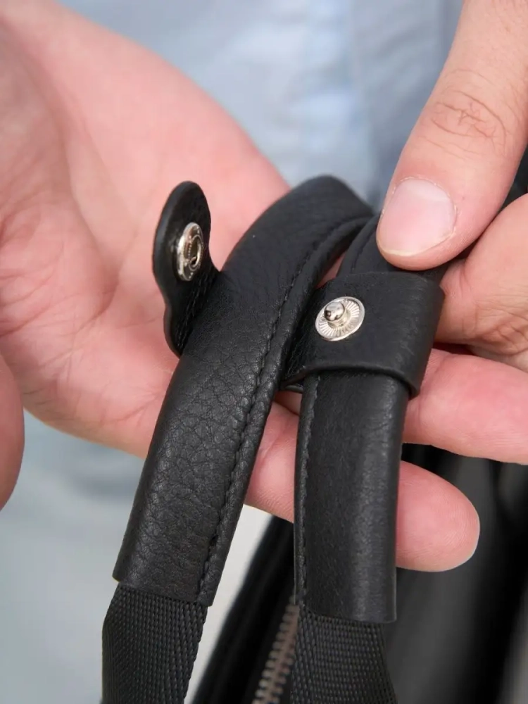 Деловая мужская сумка Paul Rayner 1941145C6-007