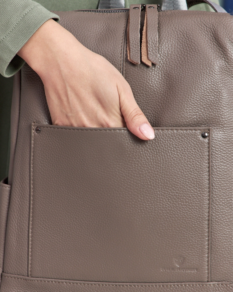 Женский рюкзак городской кожаный темно-розовый Paul Rayner 1071