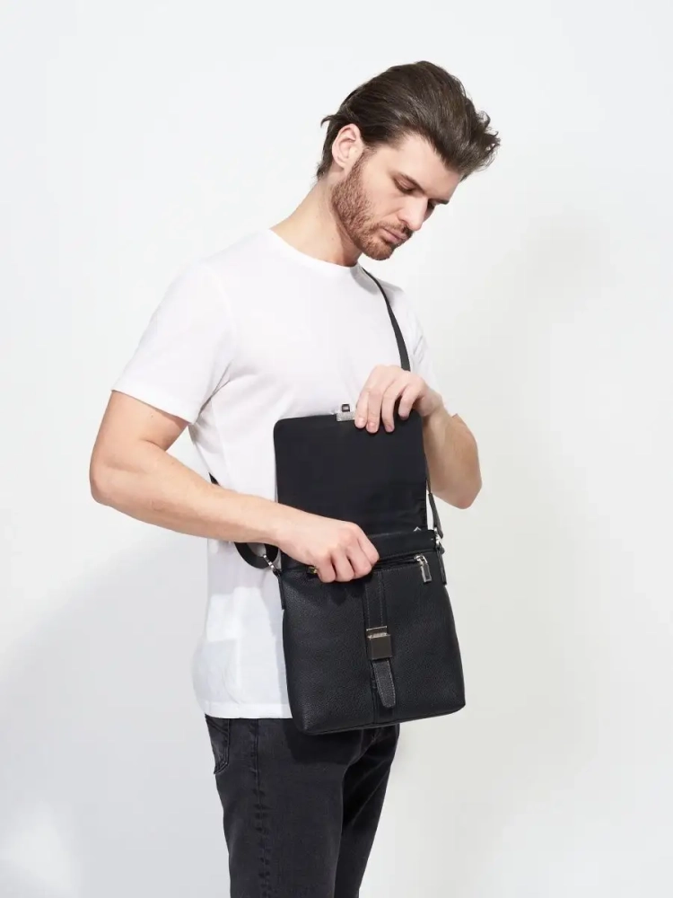 Кожаная мужская сумка-планшет на застежке Paul Rayner 0035117-4