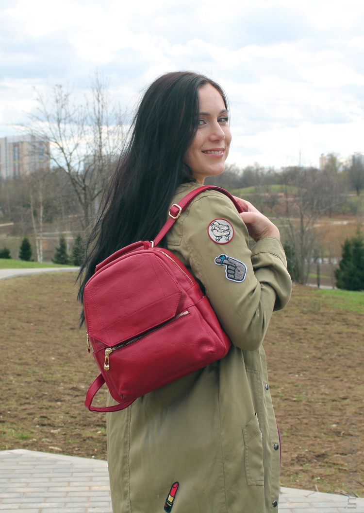 Рюкзак женский городской P.Rayner Gina red-9627